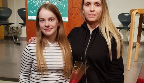 Magnea Ósk og Guðrún Ásta umsjónarkennari hennar