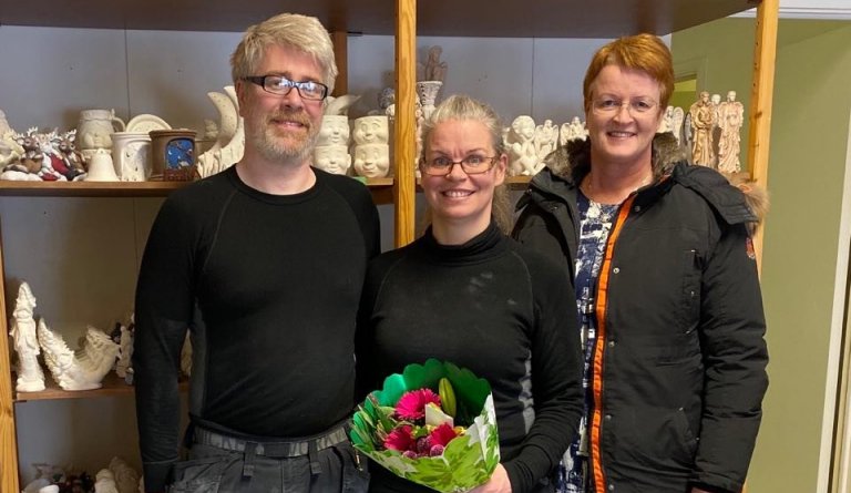 F.v. Gunnar Árni Jónsson, Monika Margrét Stefánsdóttir og Katrín Sigurjónsdóttir við opnun Keramiklo…