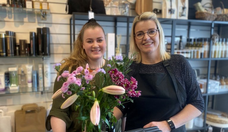 Súsanna Svansdóttir og Auður Helgadóttir