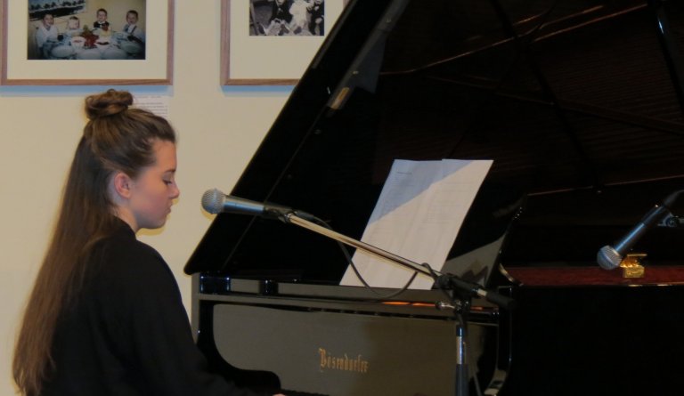 Selma Rut sigurvegari í söngkeppni Týs