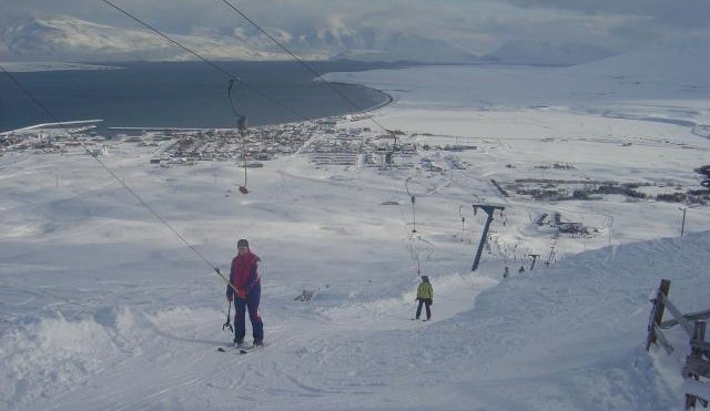 Skíðasvæðið opnaði um helgina