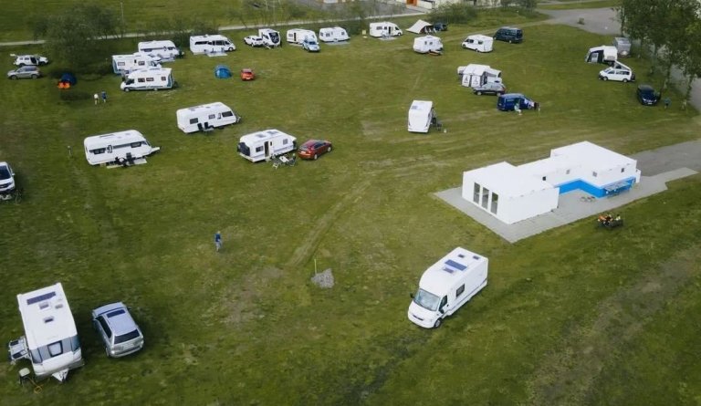 Verðtilboð óskast í rekstur á tjaldstæðinu á Dalvík.