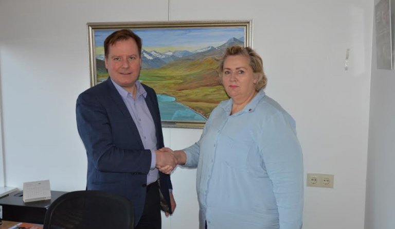 Dalvíkurbyggð og UMSE skrifa undir samstarfssamning